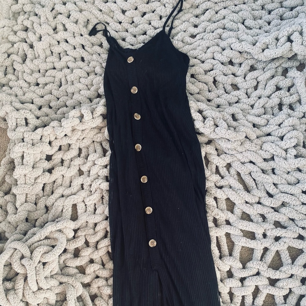 Long black dress